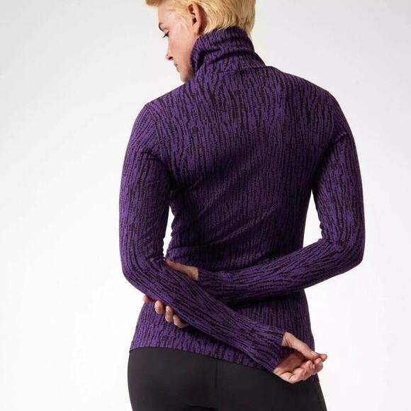 ATHLETA Flurry Elemental Turtleneck Black /Violet Size Large - Picture 3 of 12